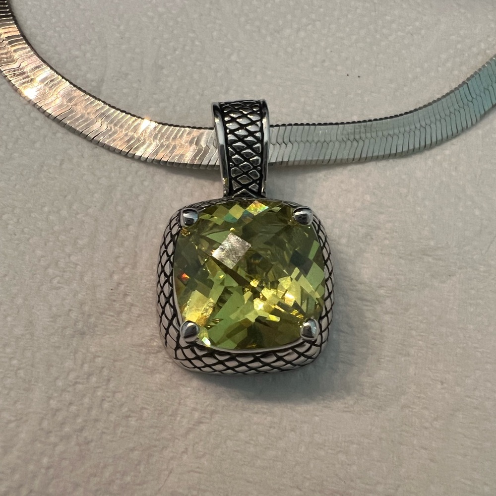 Premier Designs Elegant Silver and Peridot CZ Pendant